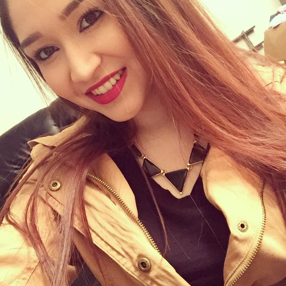 Meet your Posher, Gennina